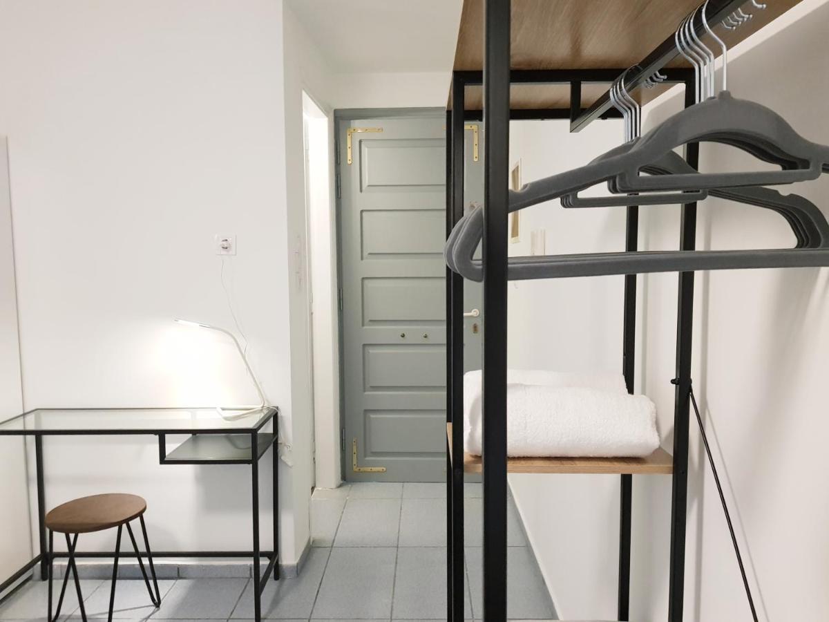 Studio, Exarcheia